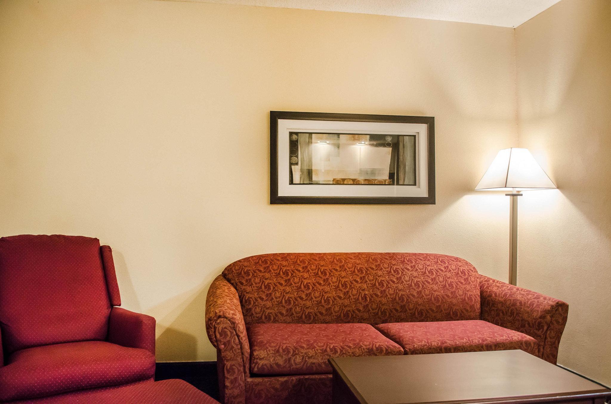 Quality Inn & Suites At Airport Blvd I-65 Mobile Exteriér fotografie