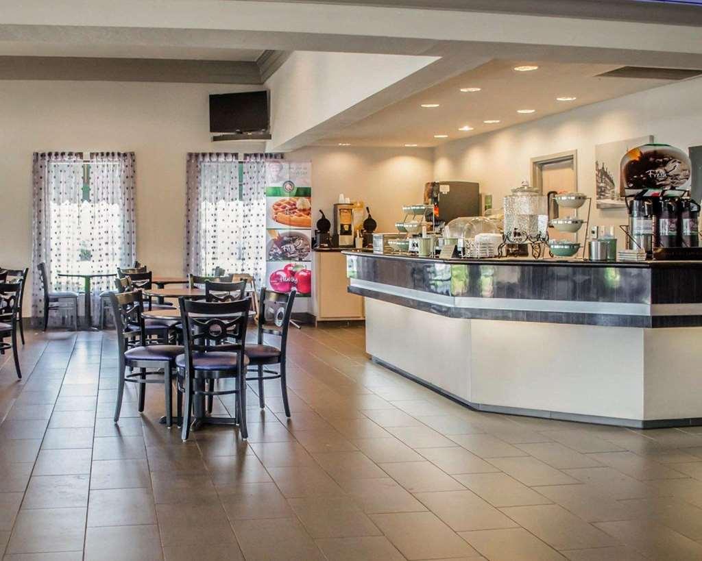 Quality Inn & Suites At Airport Blvd I-65 Mobile Restaurace fotografie