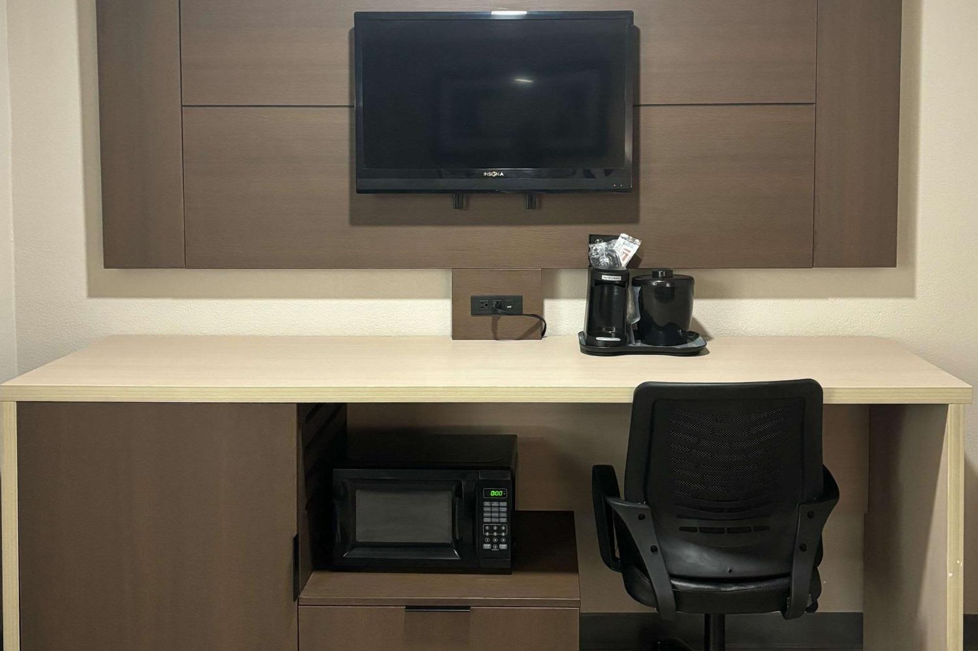Quality Inn & Suites At Airport Blvd I-65 Mobile Exteriér fotografie